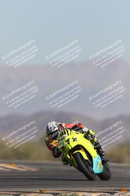 media/Oct-26-2025-Race Pace (Sun) [[c1447ca738]]/Non Verified (1st 20 Minutes of every Hour)/4-Turn 14 (1110am)/